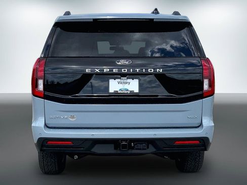 New 2026 Ford Expedition Max Active AWD/4WD image 4