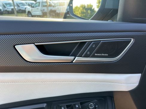 New 2026 Volkswagen Atlas Cross Sport SEL Premium R-Line image 18