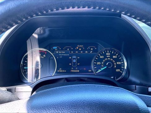 Certified 2020 Ford F150 Lariat RWD image 20