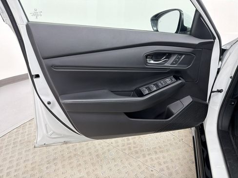 Used 2024 Honda Accord Touring image 12