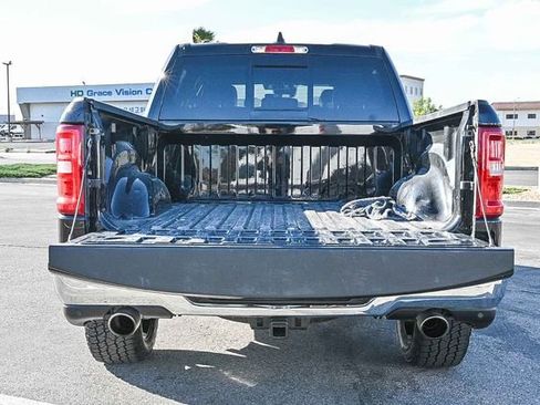 Used 2025 RAM 1500 Laramie AWD/4WD image 30