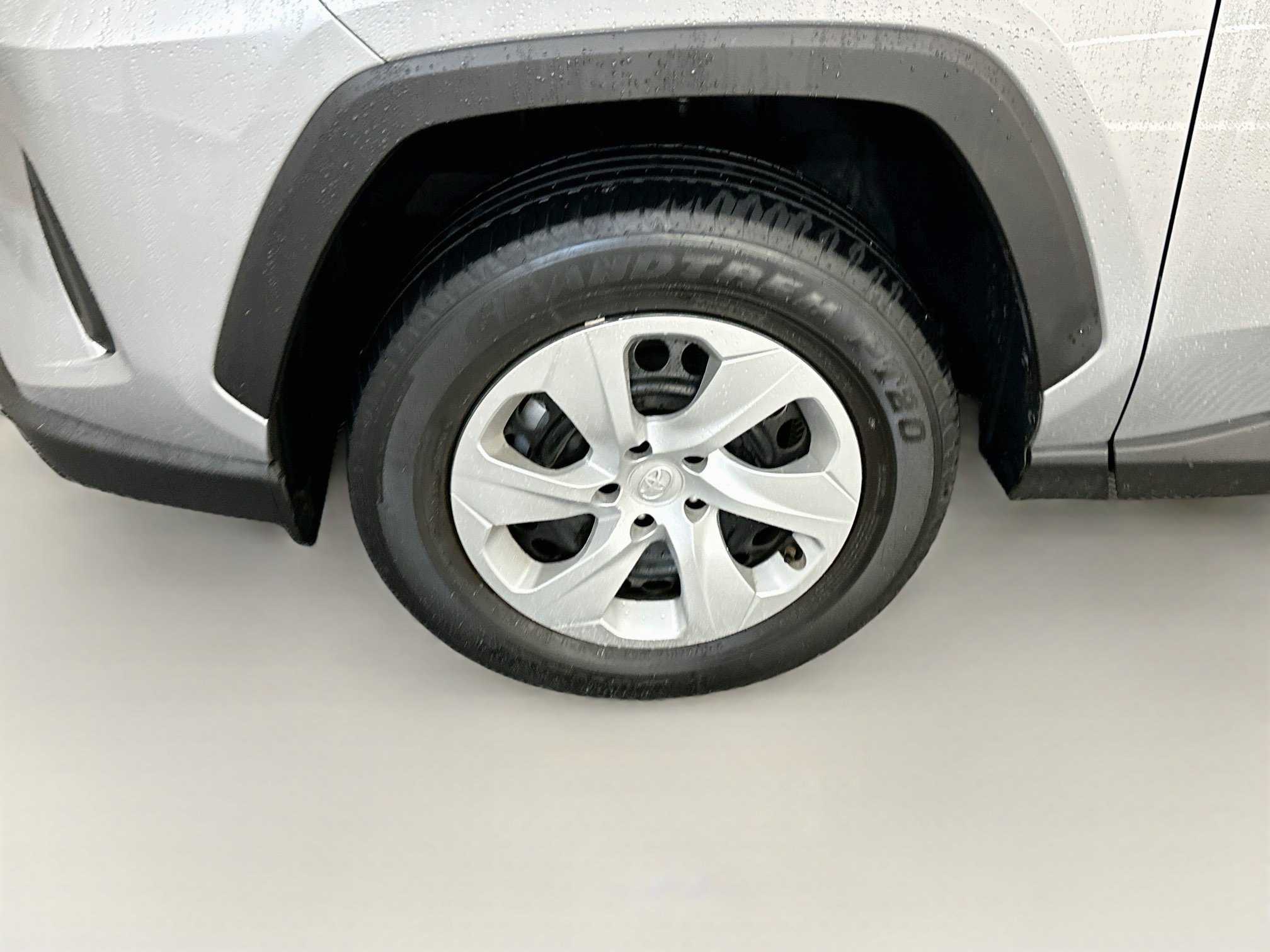 Used 2025 Toyota RAV4 LE AWD/4WD image 11