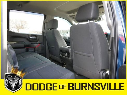 Used 2021 Chevrolet Silverado 1500 LT Trail Boss w/ Convenience Package II image 18