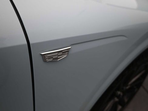 New 2026 Cadillac Lyriq V image 26