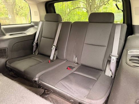 Used 2014 GMC Yukon SLE AWD/4WD image 10
