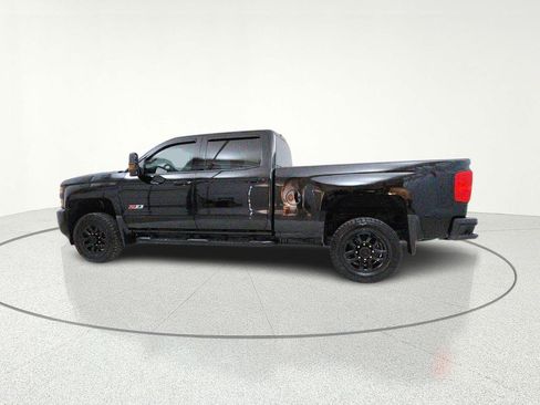Used 2018 Chevrolet Silverado 2500 LTZ w/ Duramax Plus Package AWD/4WD image 5
