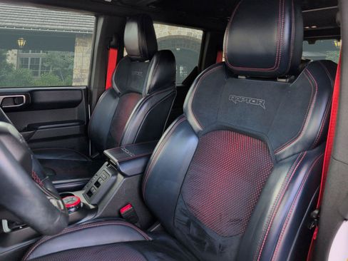 Used 2024 Ford Bronco Raptor AWD/4WD image 5