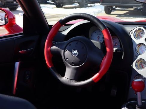 Used 2005 Dodge Viper SRT-10 image 31