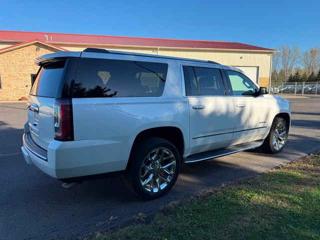 Used 2018 GMC Yukon XL Denali w/ Open Road Package AWD/4WD image 4