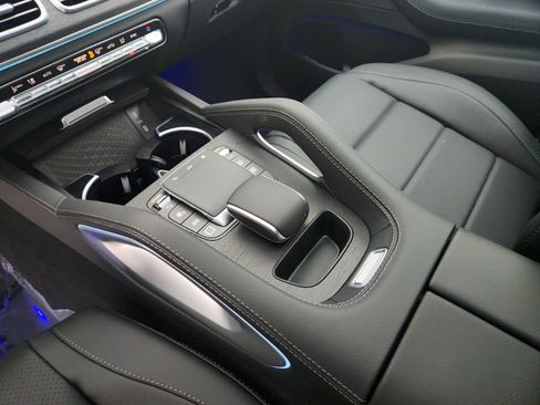 Certified 2025 Mercedes-Benz GLE 350 4MATIC image 17