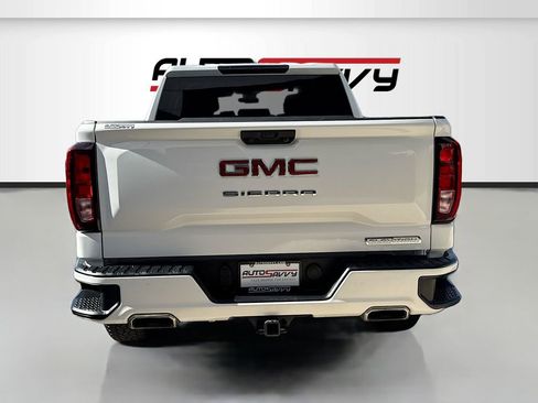 Used 2025 GMC Sierra 1500 Elevation AWD/4WD image 6
