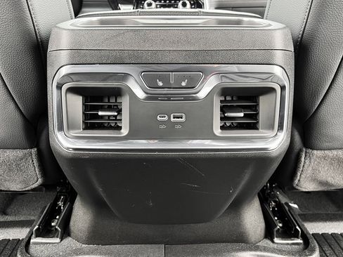 Used 2025 GMC Sierra 1500 Denali image 22
