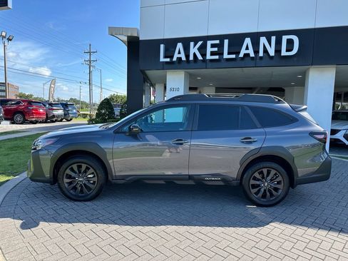 Certified 2025 Subaru Outback Onyx Edition w/ Popular Package #2 AWD/4WD image 4