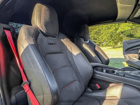 Used 2018 Chevrolet Camaro ZL1 w/ LPO, ZL1 Protection Package RWD image 40