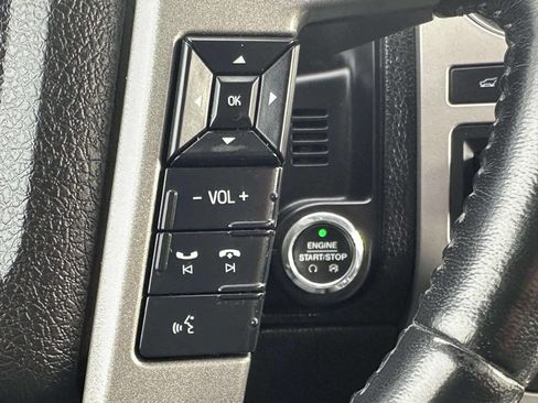 Used 2017 Ford Expedition Max Limited image 30