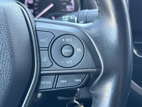 Used 2021 Toyota Camry SE FWD image 29