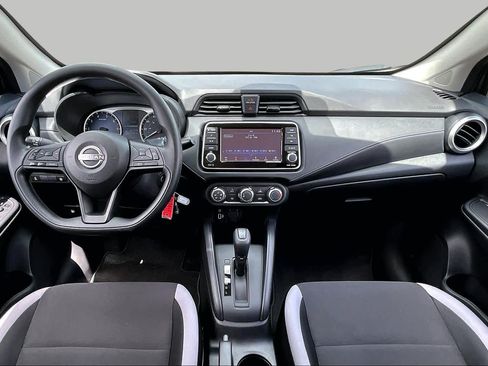 Used 2025 Nissan Versa S w/ Trunk Package FWD image 16