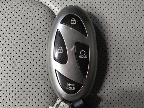 Used 2024 Hyundai Elantra Limited FWD image 32