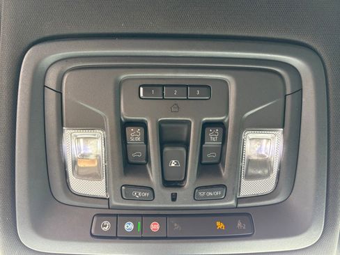 Used 2020 Chevrolet Silverado 3500 High Country w/ Z71 Off-Road Package AWD/4WD image 19