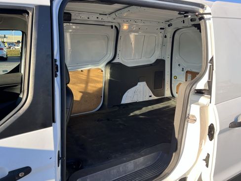 Used 2019 Ford Transit Connect XL image 23