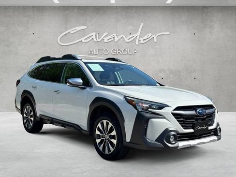 Used 2024 Subaru Outback Touring AWD/4WD image 2