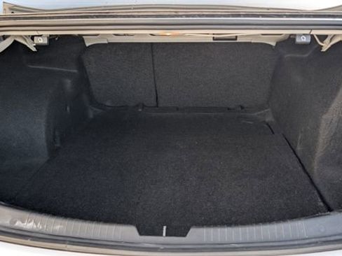 Used 2022 Chevrolet Malibu LT image 35