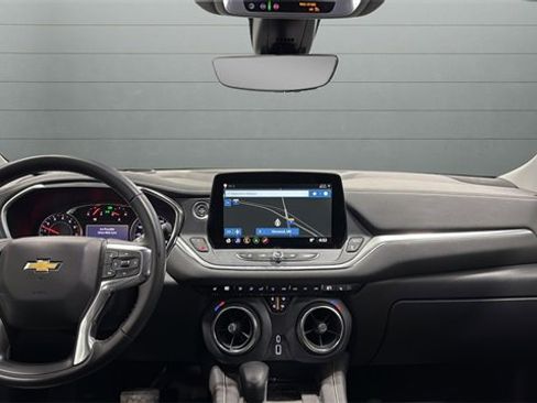 Used 2023 Chevrolet Blazer LT w/ Sound & Technology Package image 4