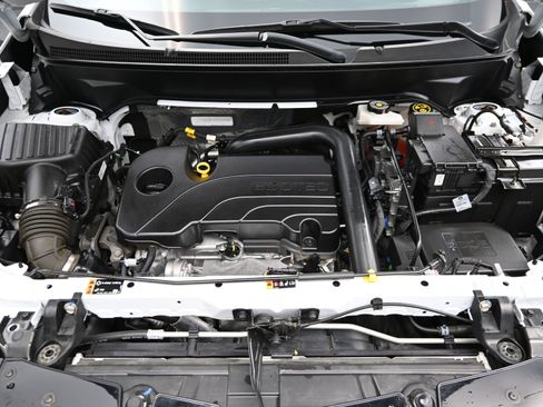 Used 2024 Chevrolet Equinox RS FWD image 35