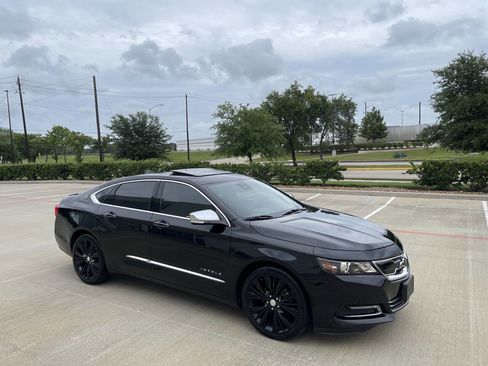 Used 2019 Chevrolet Impala Premier w/ Premier Confidence Package FWD image 3