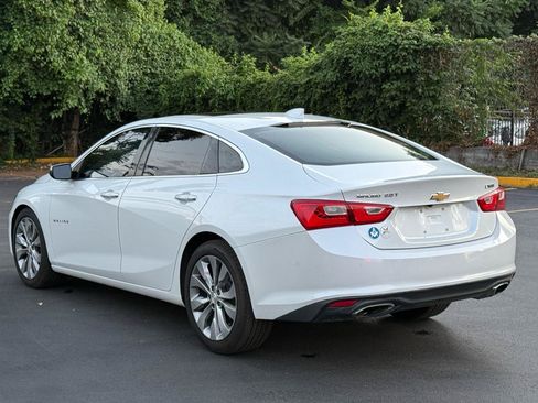 Used 2017 Chevrolet Malibu Premier w/ Premier Sun and Wheel Package FWD image 8
