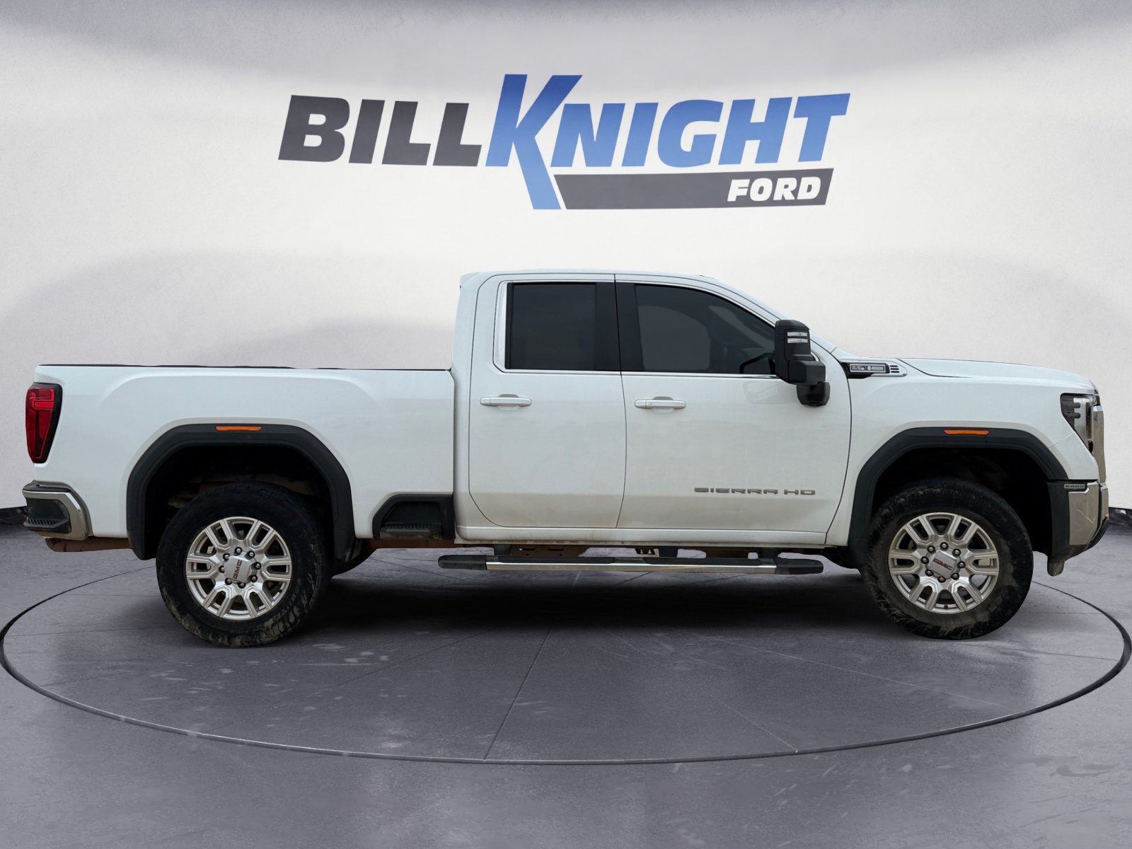 Used 2024 GMC Sierra 2500 SLE w/ SLE Value Package; AWD/4WD image 6