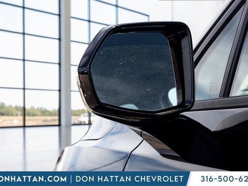 Used 2025 Chevrolet Blazer LT image 25