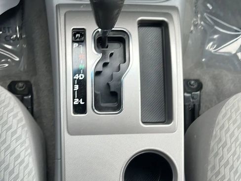 Used 2011 Toyota Tacoma 4x4 Double Cab w/ SR5 Pkg #2 image 29