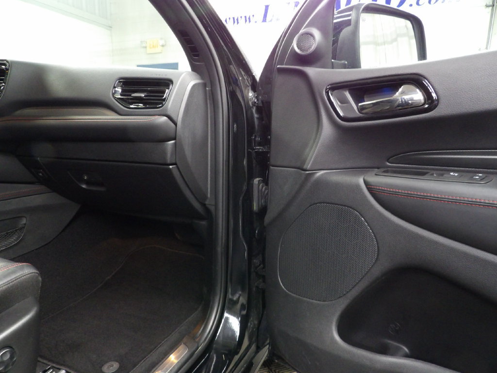 Used 2025 Dodge Durango R/T AWD/4WD image 32
