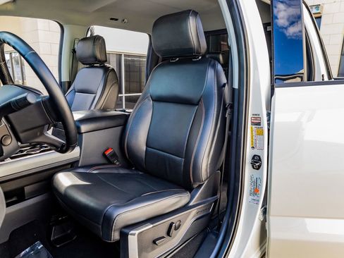 Used 2023 Ford F250 Lariat w/ Lariat Ultimate Package image 30