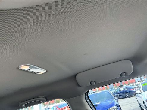 Used 2016 MINI Cooper 4-Door Hardtop image 13