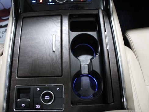 Used 2022 Lincoln Navigator L Reserve AWD/4WD image 38