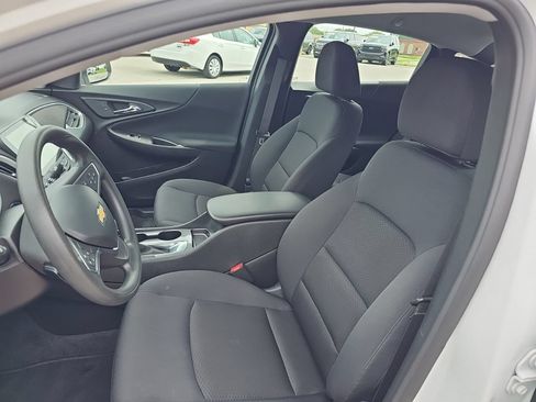 Used 2022 Chevrolet Malibu LS FWD image 10