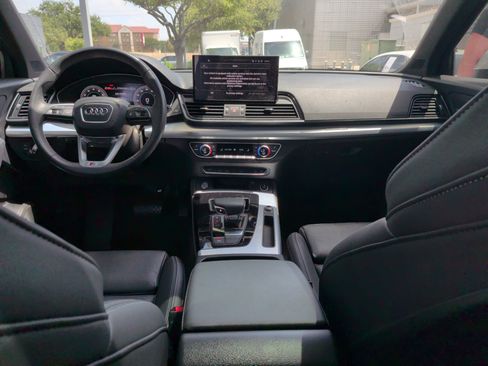 Used 2024 Audi Q5 2.0T Premium Plus AWD/4WD image 28