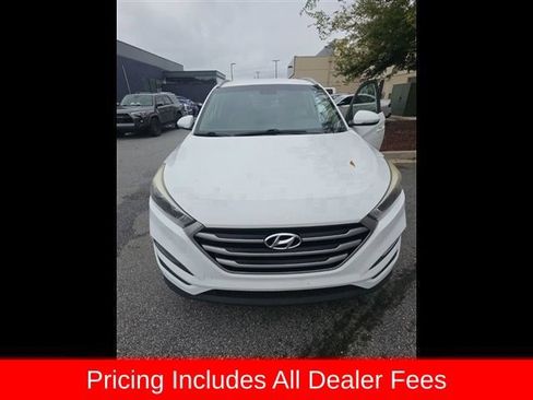 Used 2018 Hyundai Tucson SEL Plus w/ Cargo Package FWD image 4