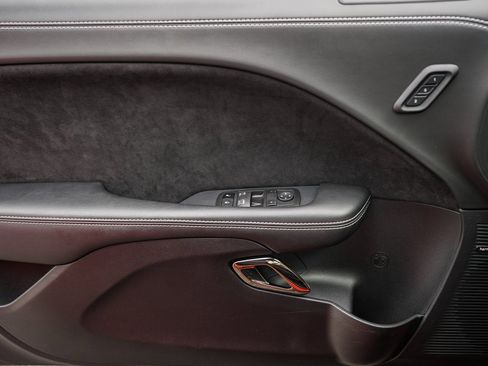 Used 2022 Dodge Challenger SRT Hellcat Redeye image 34