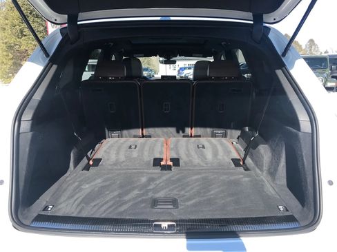 Used 2018 Audi Q7 3.0T Premium image 42