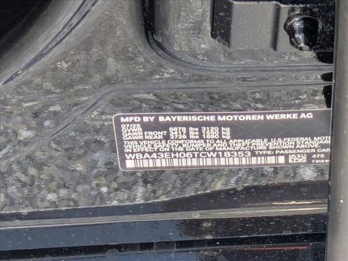 New 2026 BMW 750e xDrive 750e xDrive image 14