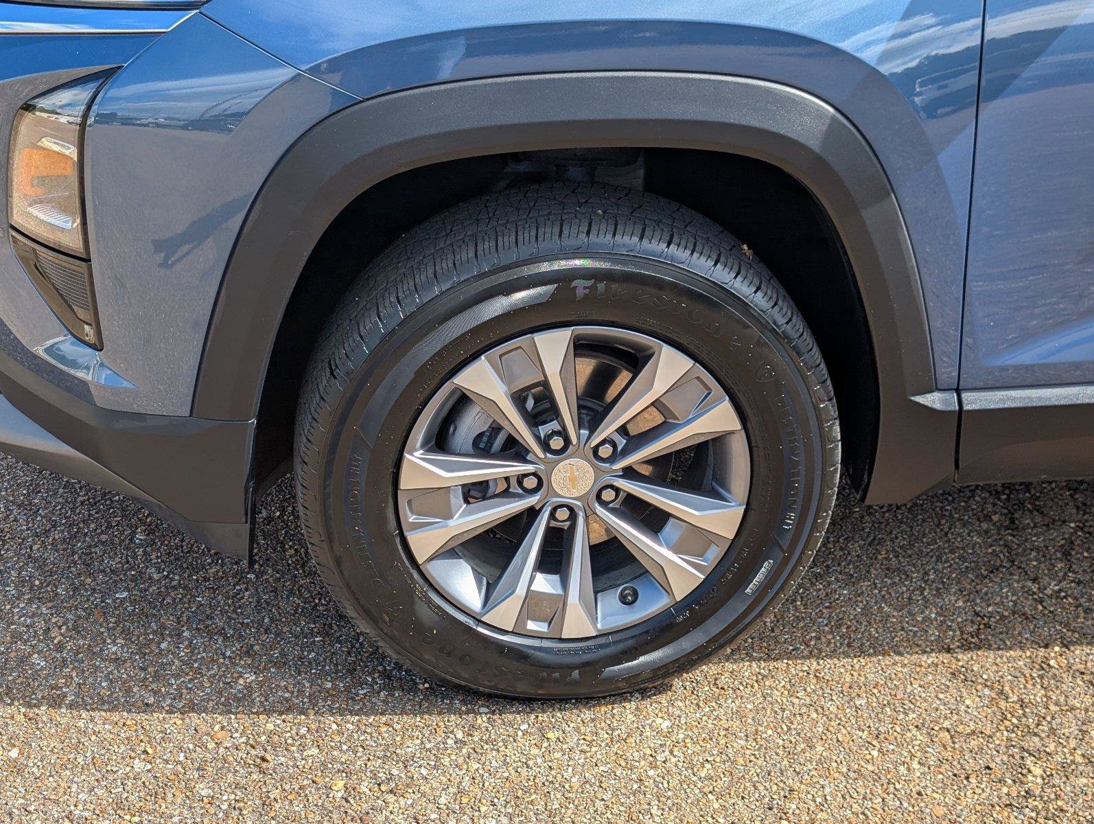 Used 2026 Chevrolet Equinox LT w/ Convenience Package II FWD image 10