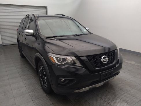 Used 2019 Nissan Pathfinder SL image 13