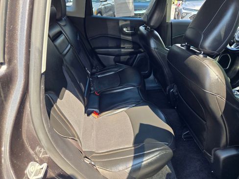 Used 2020 Jeep Compass Latitude w/ Cold Weather Group image 10