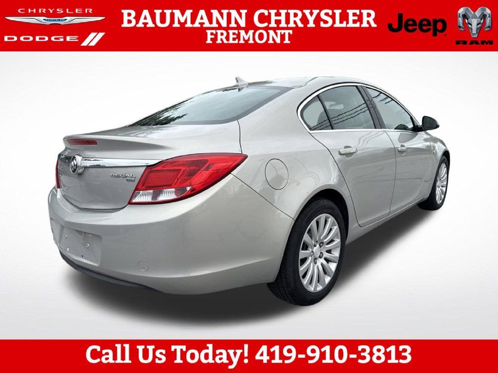 Used 2011 Buick Regal CXL w/ RL2 Preferred Equipment Group FWD image 6