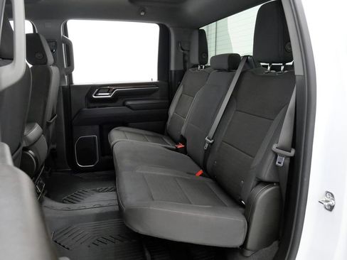 Used 2025 Chevrolet Silverado 2500 LT AWD/4WD image 19