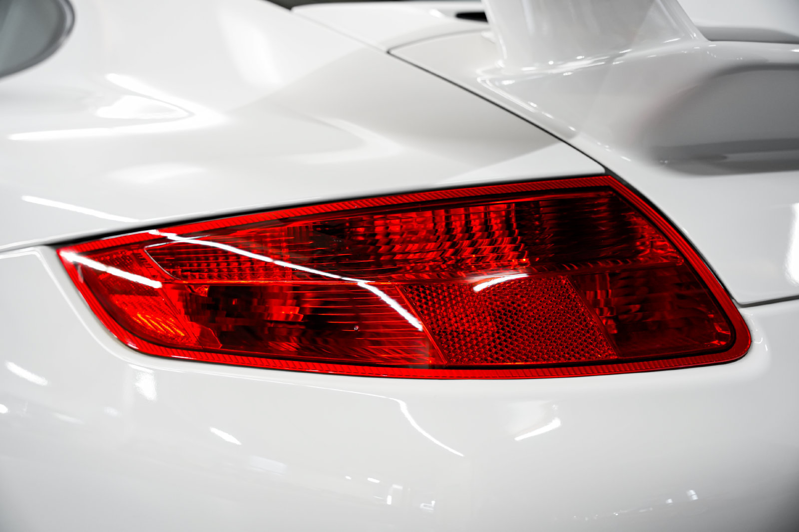 Used 2007 Porsche 911 GT3 RS RWD image 31