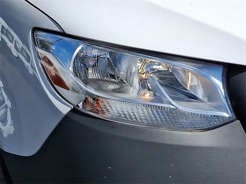 Used 2025 Mercedes-Benz Sprinter 2500 image 8